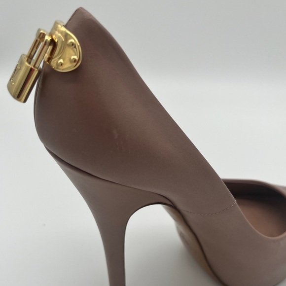 Louis Vuitton Oh Really Lock It Peep Toe Platform Pumps Nude - Picture 3 of 8